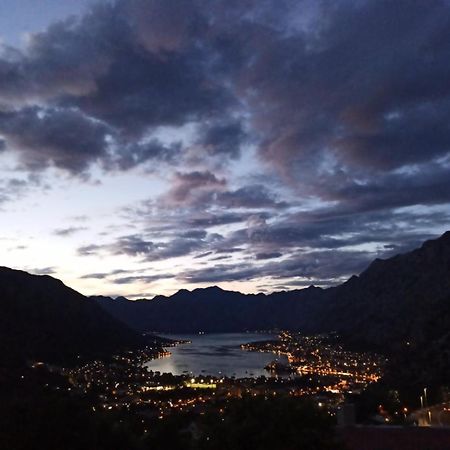 Apartments Orizzonte With Beautiful View Of The Bay Kotor Kültér fotó